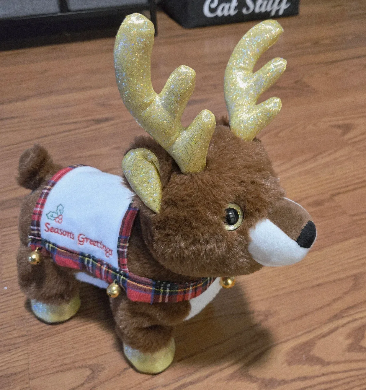 SINGING REINDEER PLUSH TOY image indicator(4)