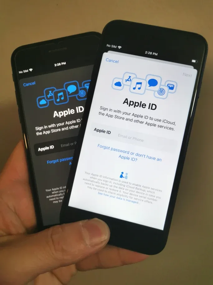 iPhone 8 64G Black Unlocked image indicator(4)