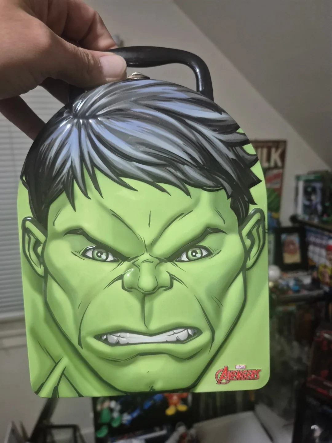 Marvel Avengers Hulk Metal Lunch Box image indicator(2)