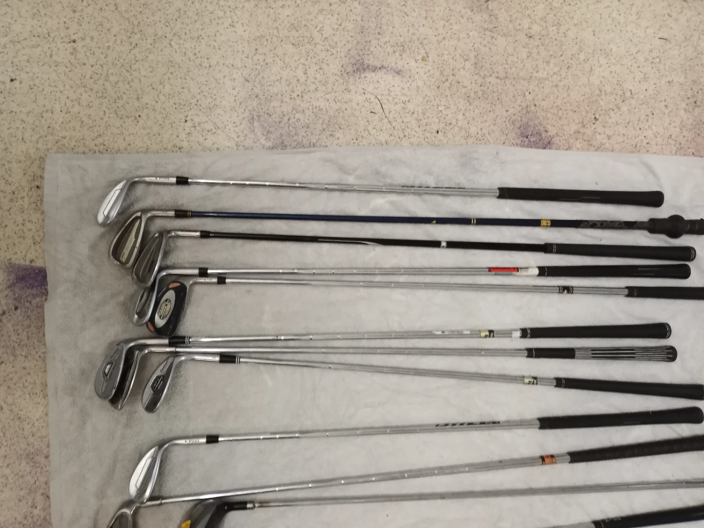 Mixed Set of Golf Clubs - Ping, Cleveland, King - photo 2