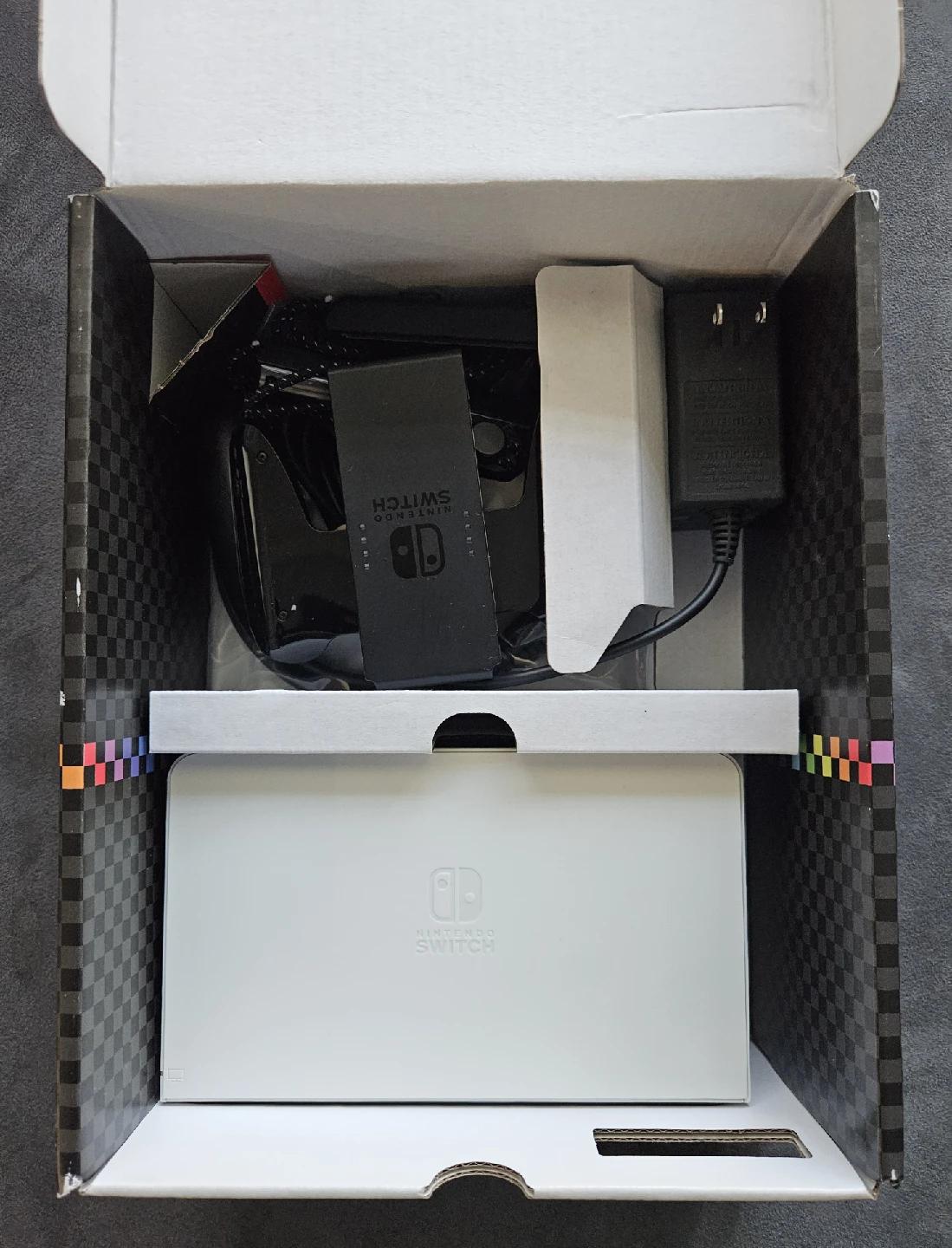 Nintendo Switch OLED Mint Condition Like New - photo 3