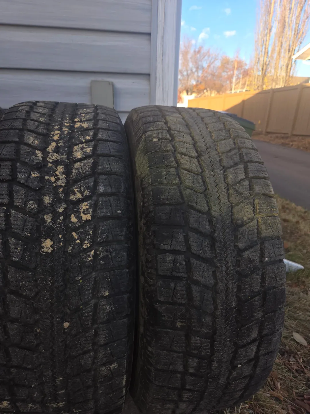 Set of 4 Used 245/65R17 107H Tires