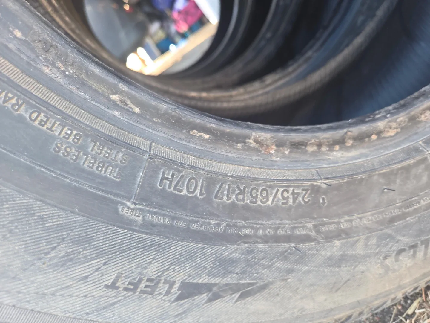 Set of 4 Used 245/65R17 107H Tires image indicator(4)