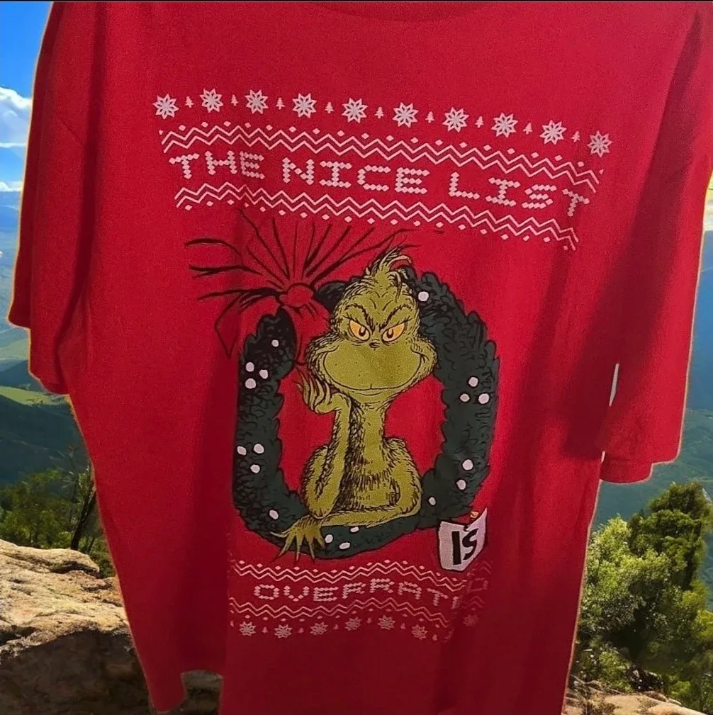 The Grinch "Nice List" Red T-Shirt - Size 1X image indicator(2)