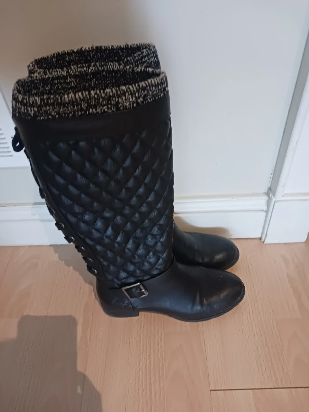 Black Knee-High Boots, Size 7 image indicator(3)