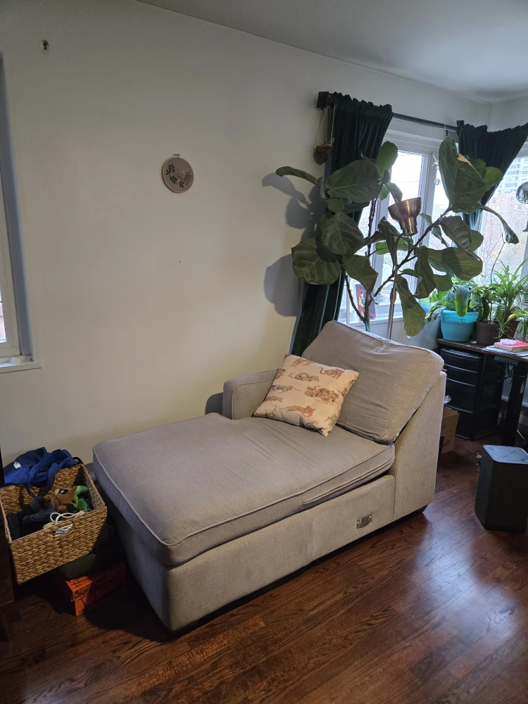 FREE Small Chaise