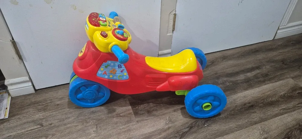 VTech Ride On Motorcycle Toy
