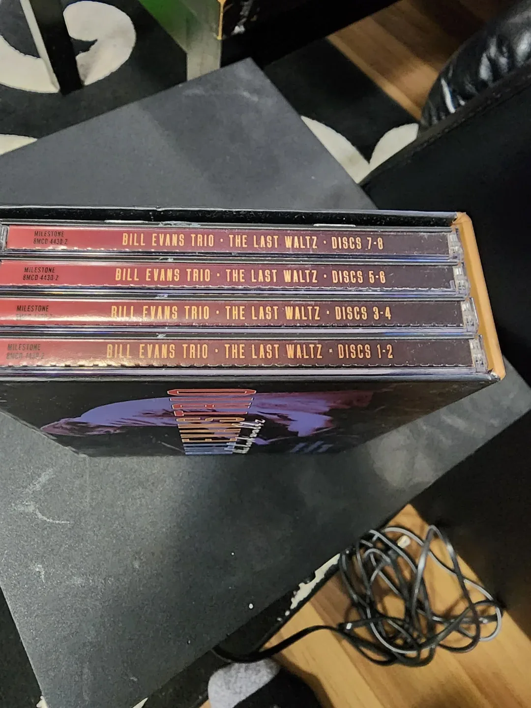 Bill Evans Trio - The Last Waltz 8-CD Set image indicator(2)