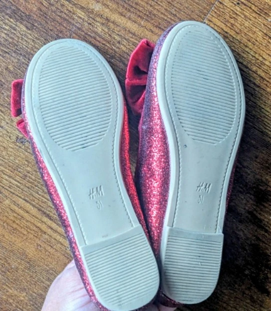 H&M Red Glitter Ballet Flats - Size 1 - photo 5