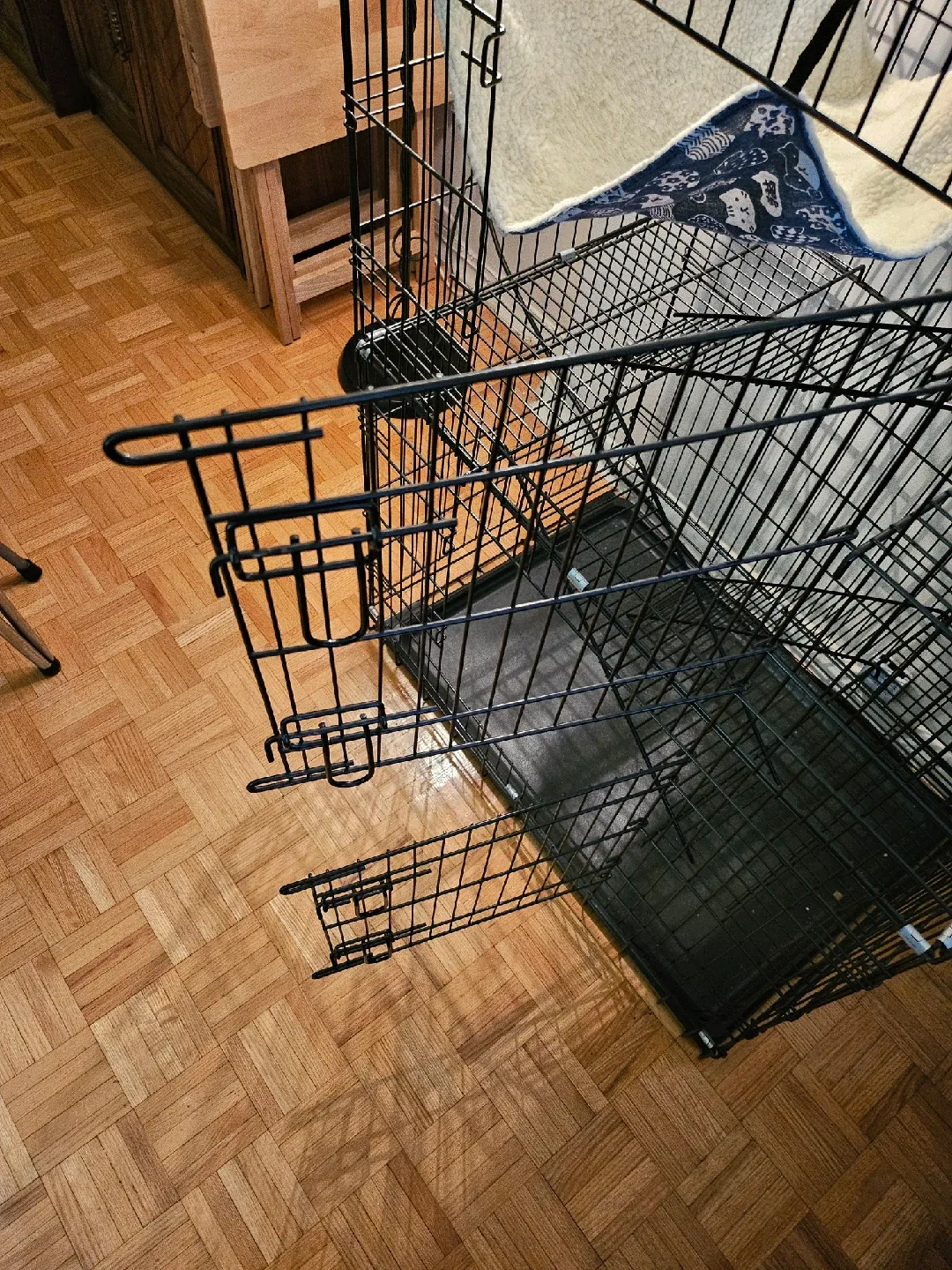 Large Indoor/Outdoor Cage for Small Animals image indicator(4)