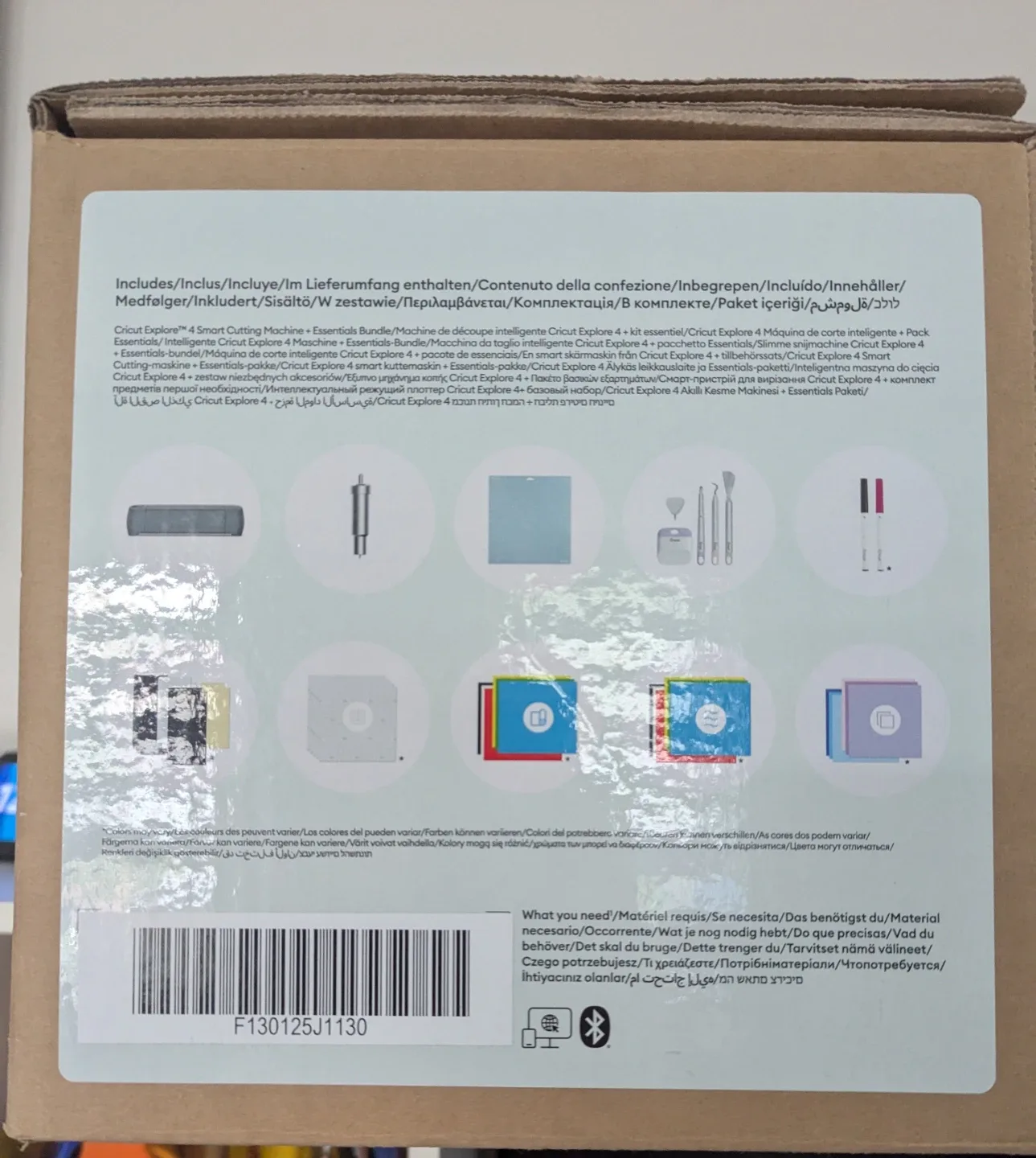 Cricut Explore 4 Smart Cutting Machine Bundle - Like New! image indicator(2)