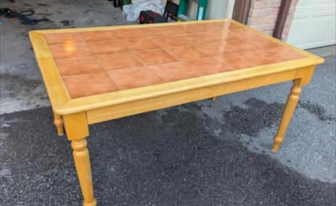 Kitchen Dining Table