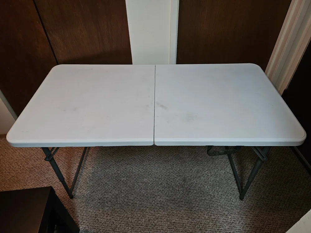 Folding Work/Activity Table image indicator(2)