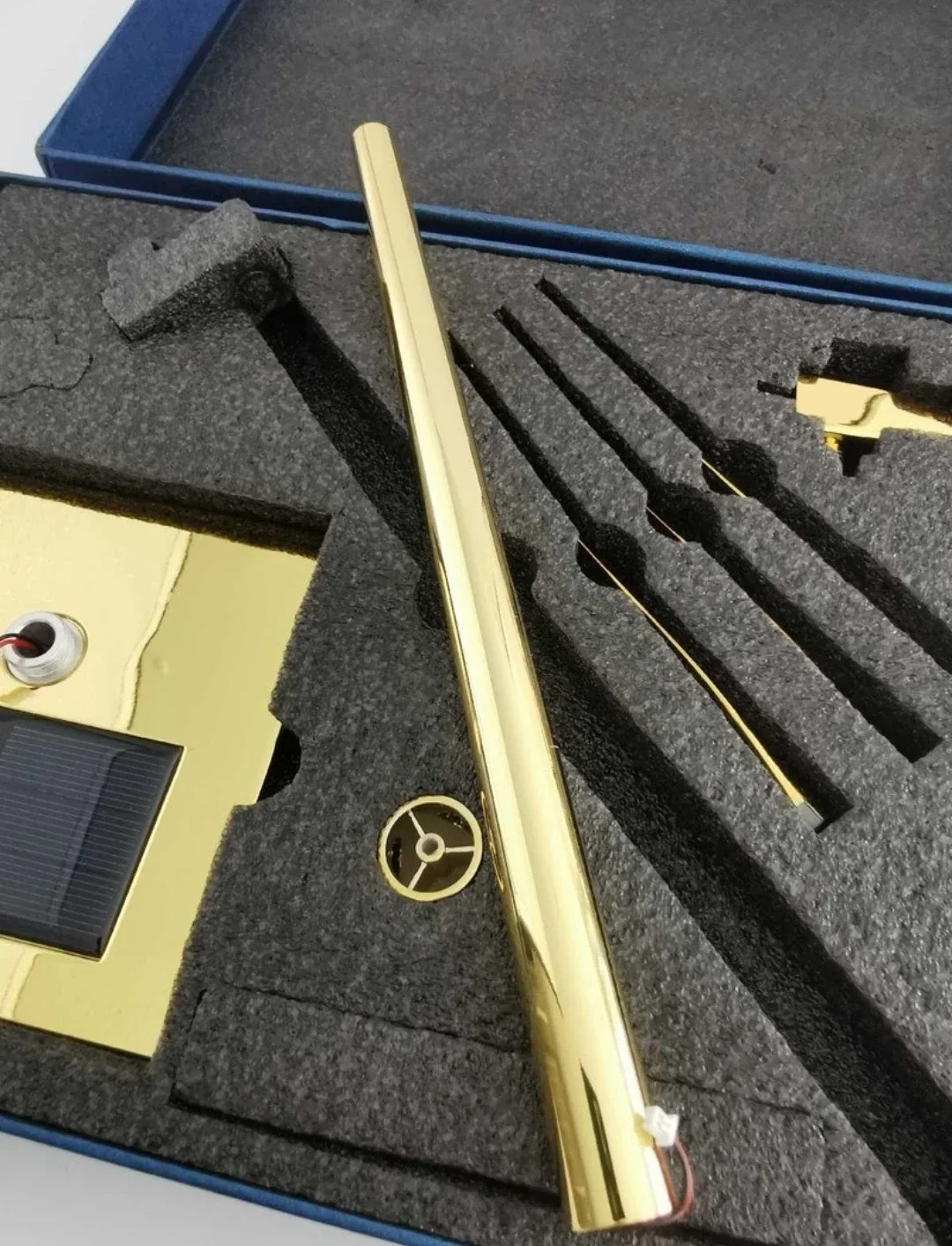 Gold Solar Windmill Model Kit image indicator(7)