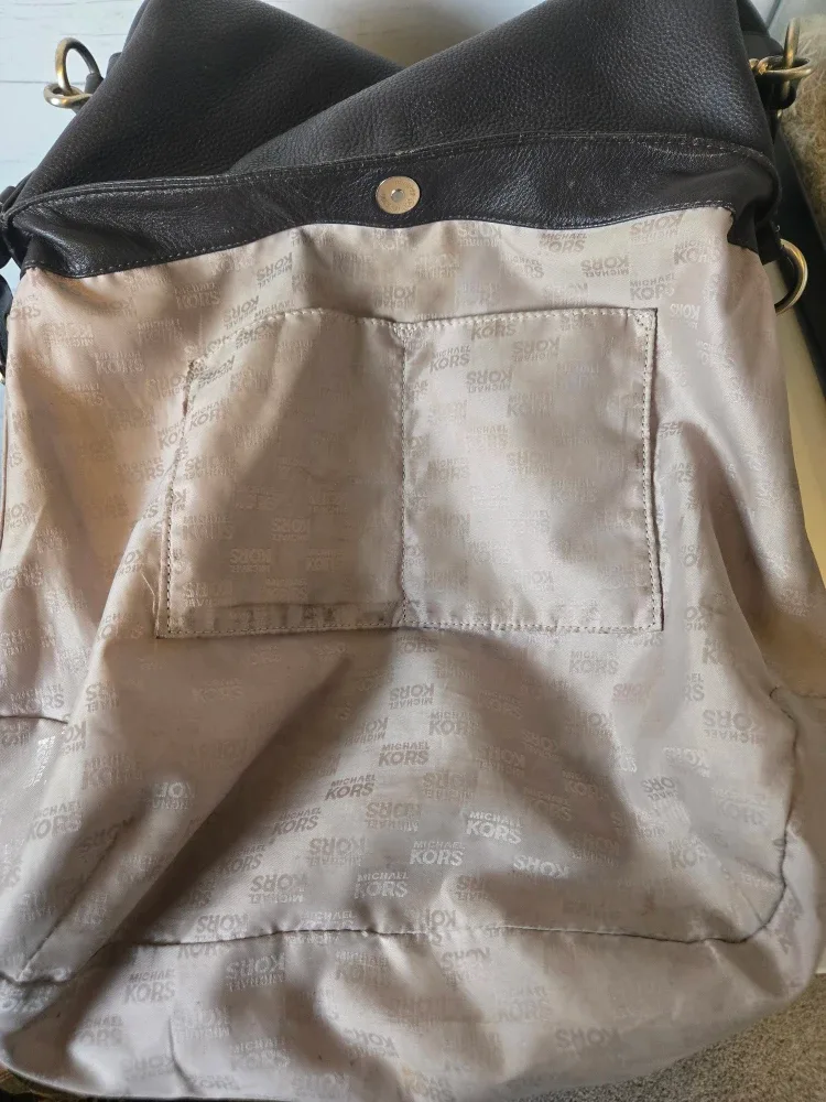 Michael Kors Leather Hobo Bag image indicator(9)