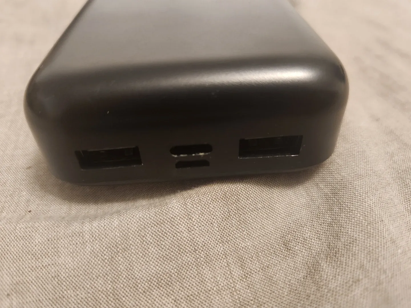 Helix 16,000 mAh Power Bank image indicator(3)
