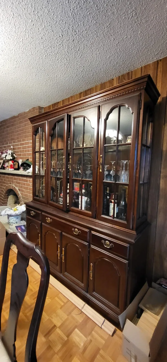 Dining Table & Hutch Set image indicator(6)