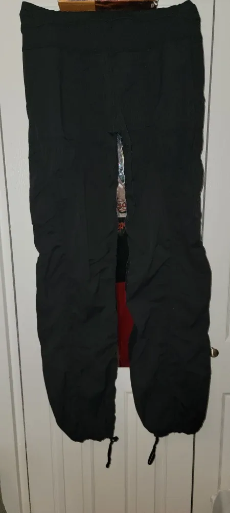 Lululemon Black Drawstring Pants image indicator(3)