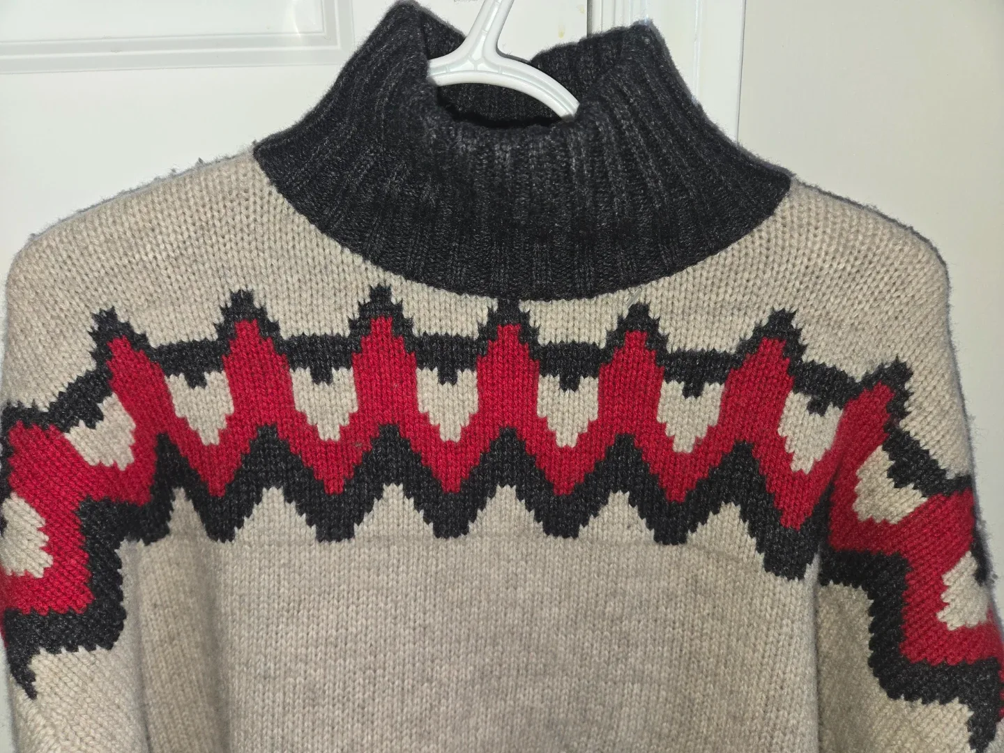 Olympic Collection Sweater - Size S/P image indicator(4)