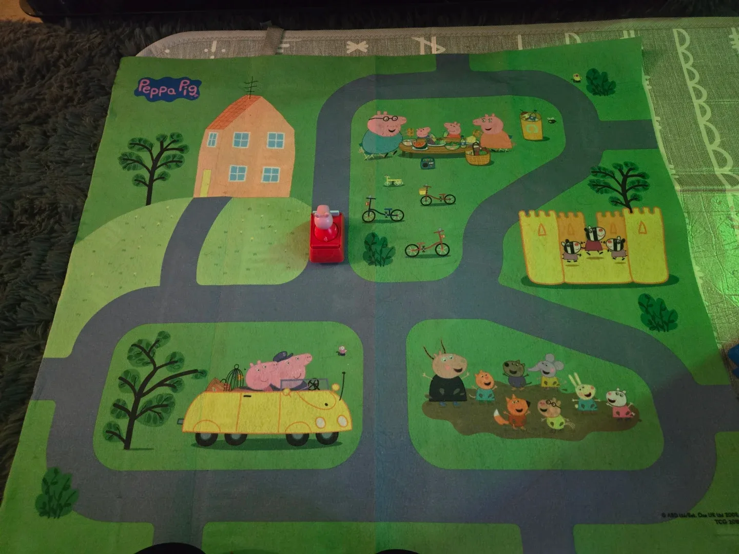 Peppa Pig Play Mat with Car