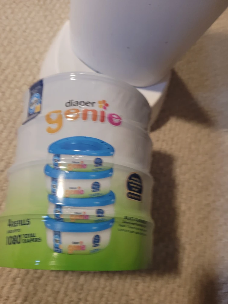 Diaper Genie with 4 Refills (1080 Diapers Total) - photo 4