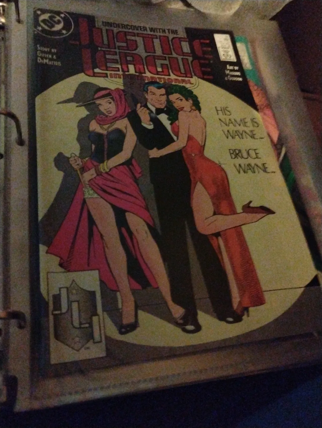 Justice League International Comic Book Lot image indicator(3)