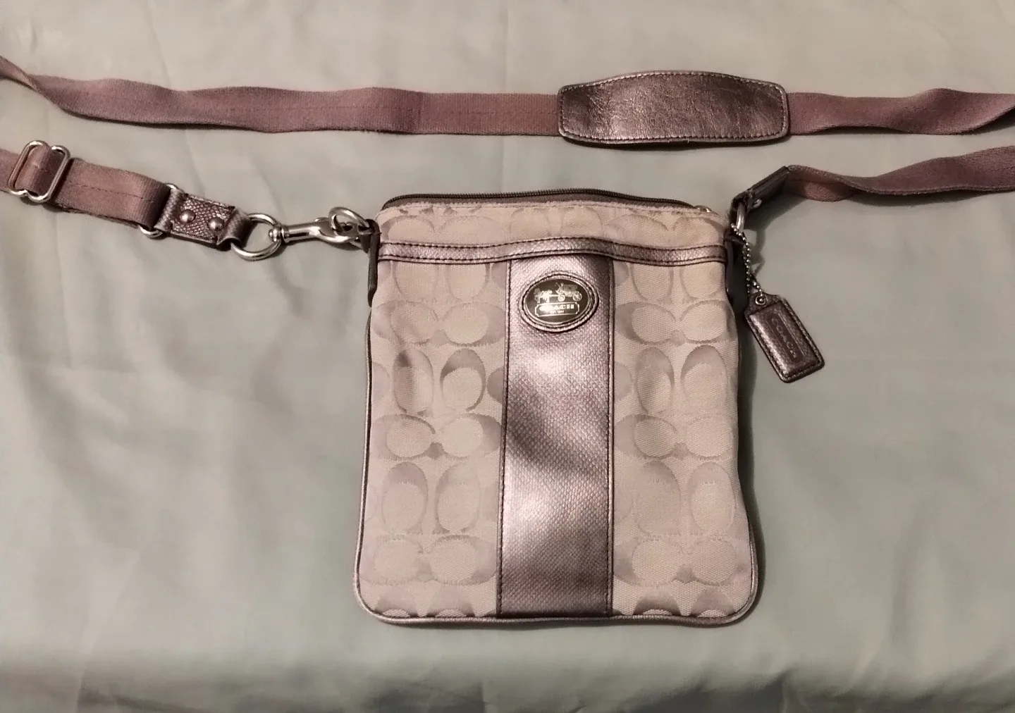 Vintage Coach Beige  Canvas & Leather Crossbody Purse image indicator(5)
