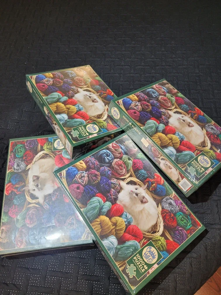 Cobble Hill 1000+ Piece Puzzle - New image indicator(2)