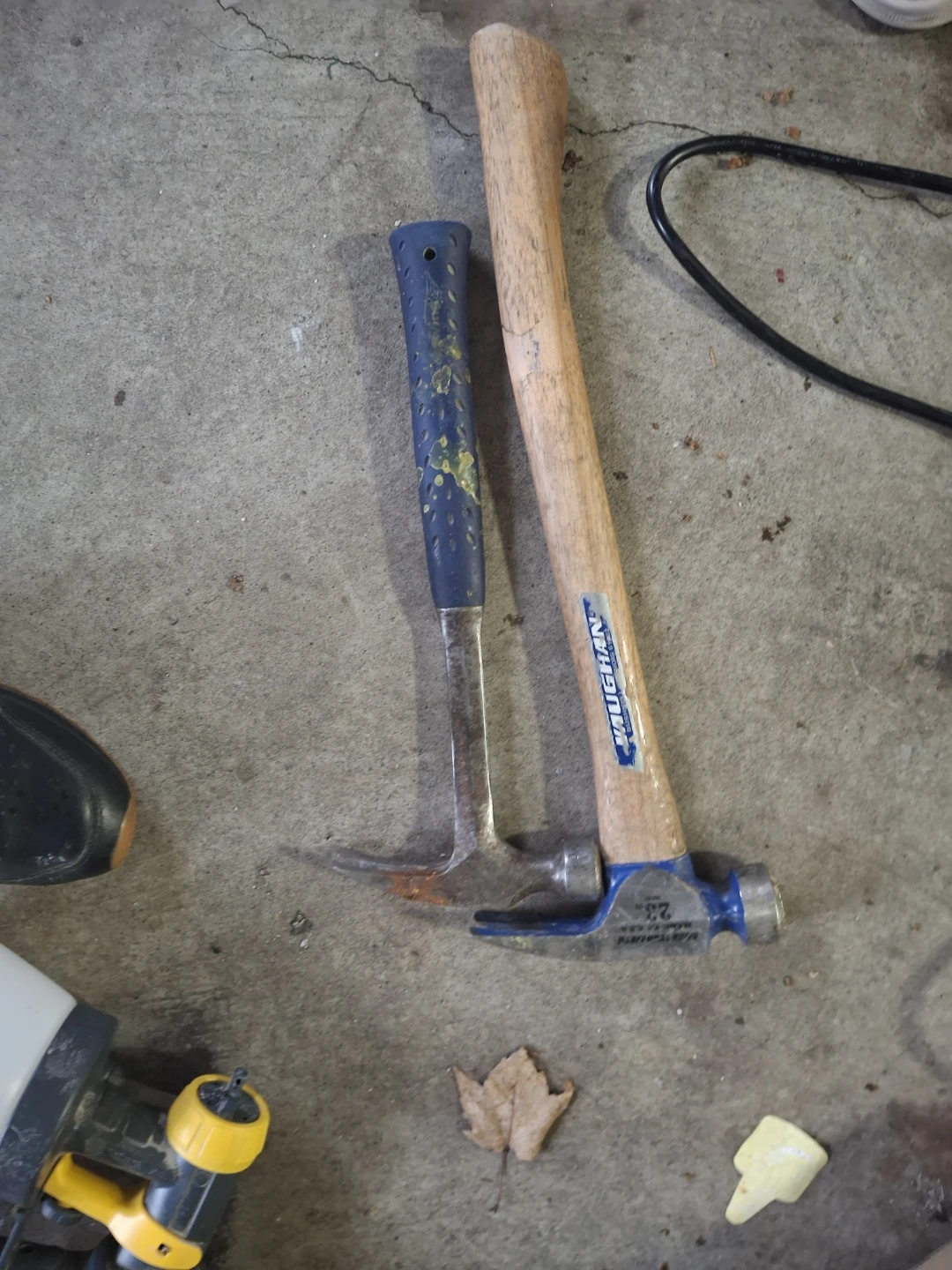 Vaughan 23 oz Hammer