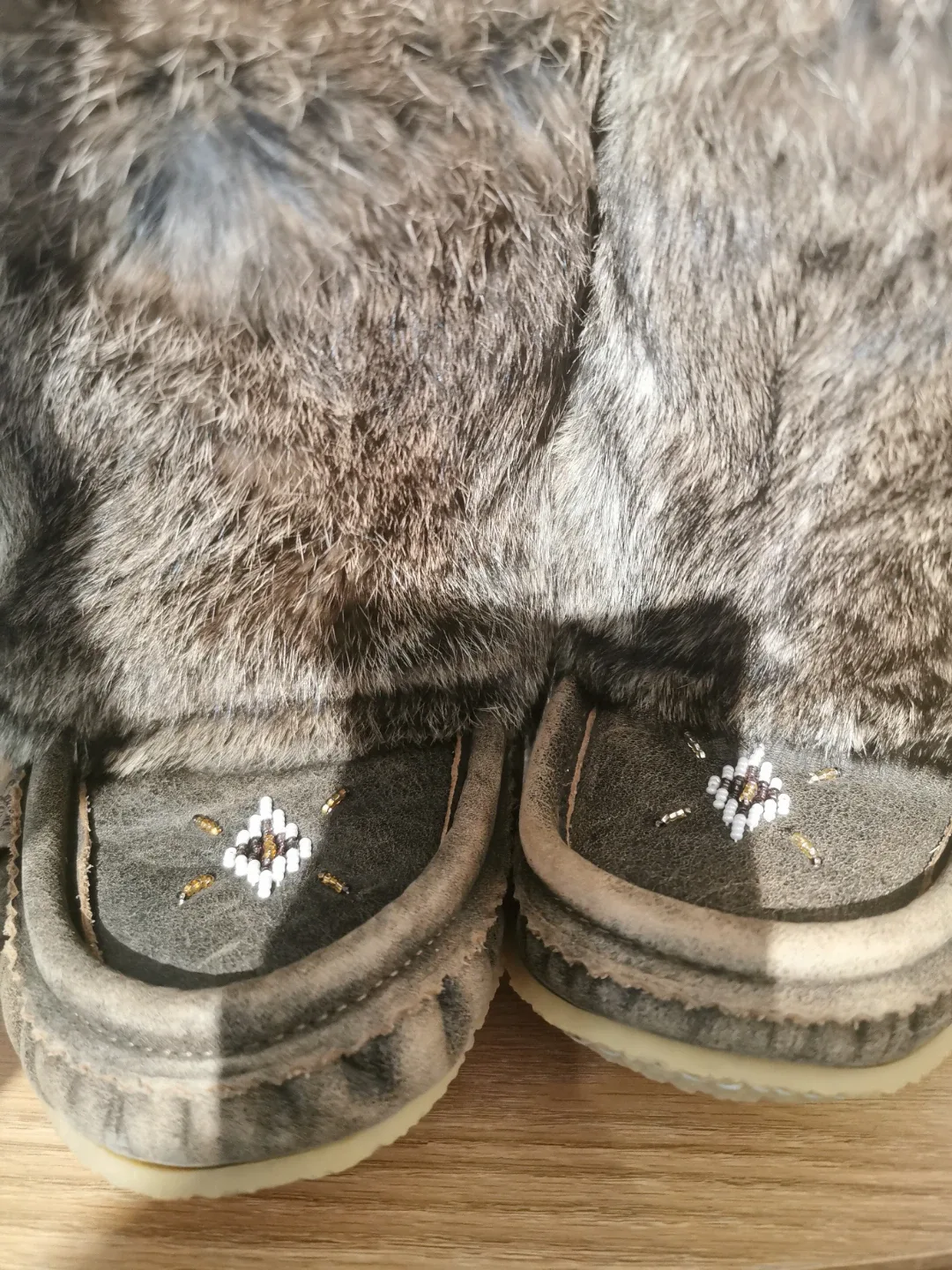 Laurentian Chief Mukluks - Size 8 image indicator(5)