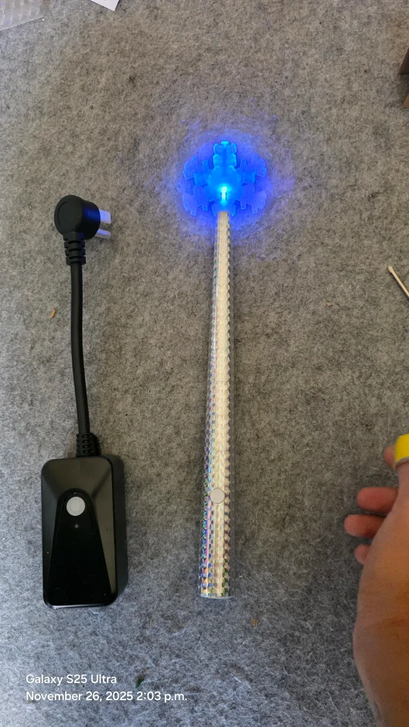 Christmas Tree Magic Wand Light Remote - NEW image indicator(2)