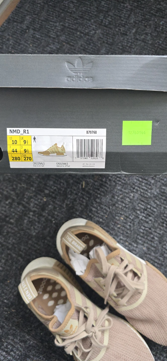 Adidas NMD_R1 Size 10 Men's Shoes - photo 5