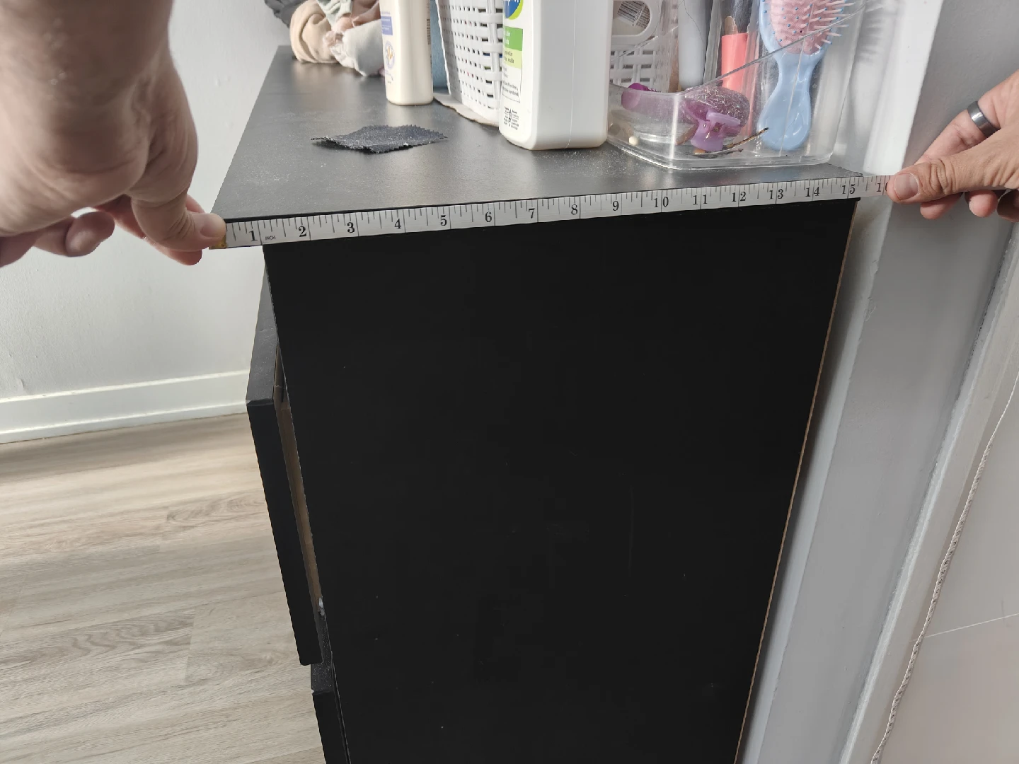 Black Dresser - 5ft x 2.2ft - photo 3