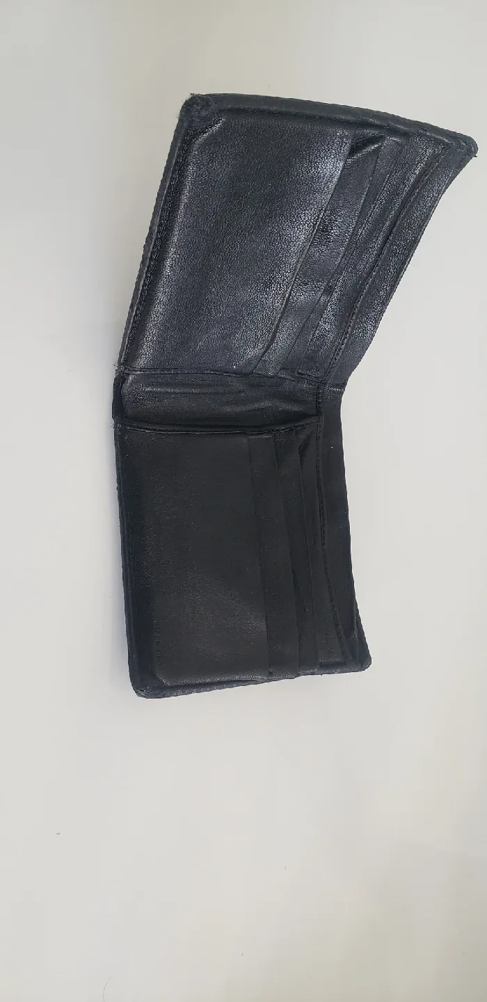 Fendi Black Crocodile Leather Bifold Wallet image indicator(3)