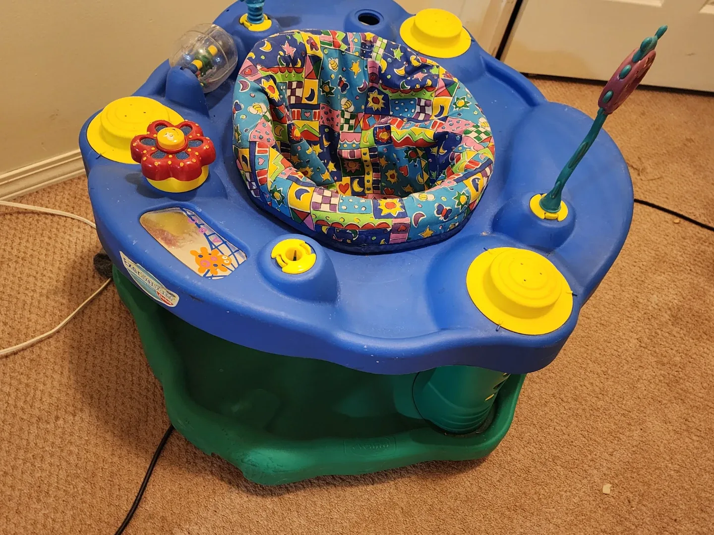 Evenflo Exersaucer Activity Center image indicator(2)