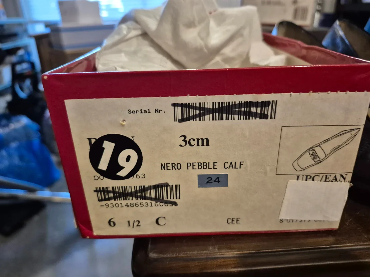 Salvatore Ferragamo Black Bow Pumps - Size 6.5 image indicator(2)