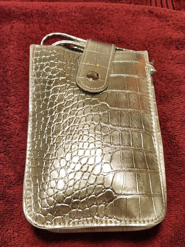 Stylish Purses image indicator(3)