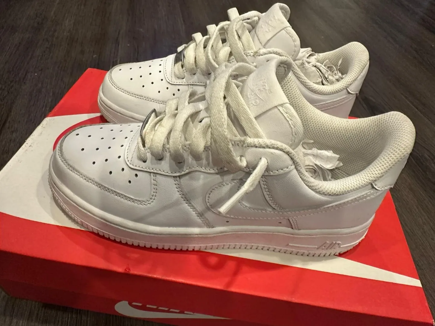 Nike Air Force 1 - White - Size 7