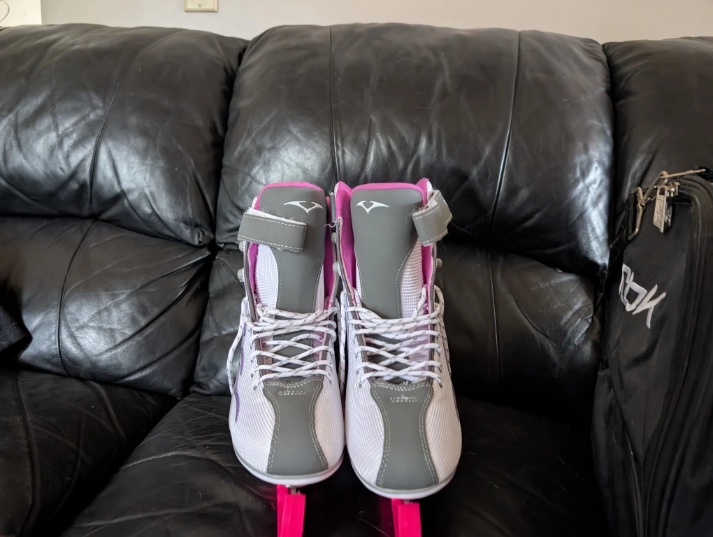 Vic Hockey Inline Skates - Size US 9