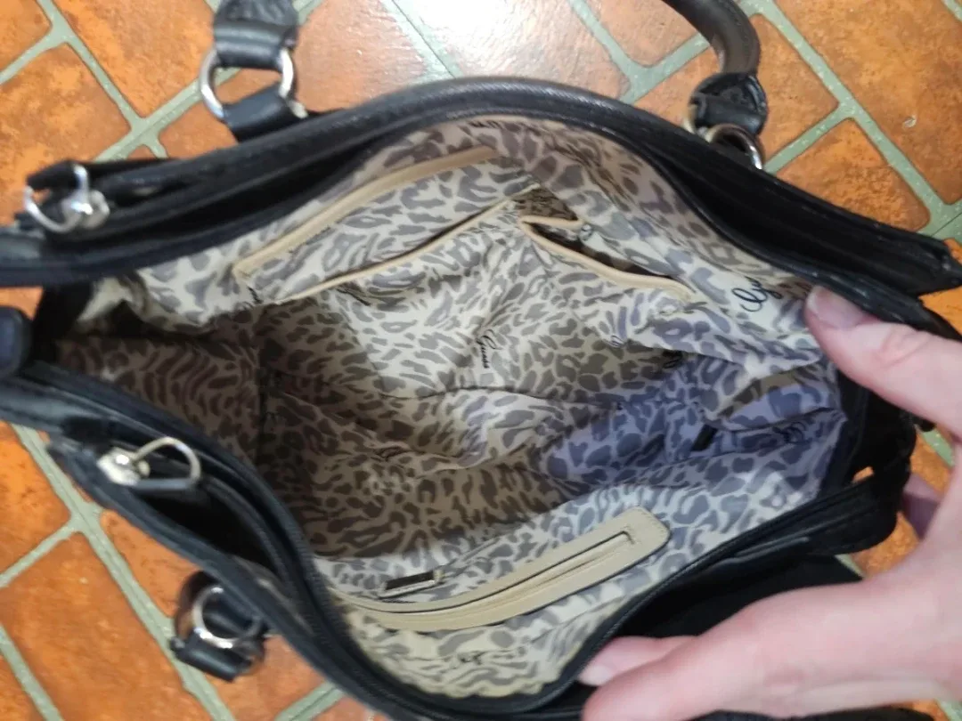 Guess Black Monogram Handbag image indicator(3)