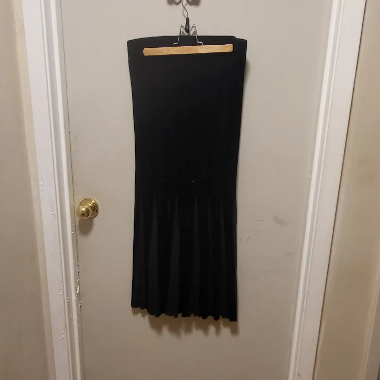 Flair Black Wool Blend Skirt - Size Small