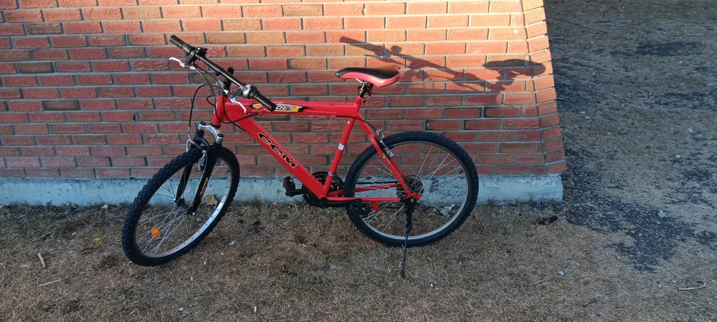 CCM Xtreme Bike, Supercycle Helmet, Evo Lock image indicator(2)