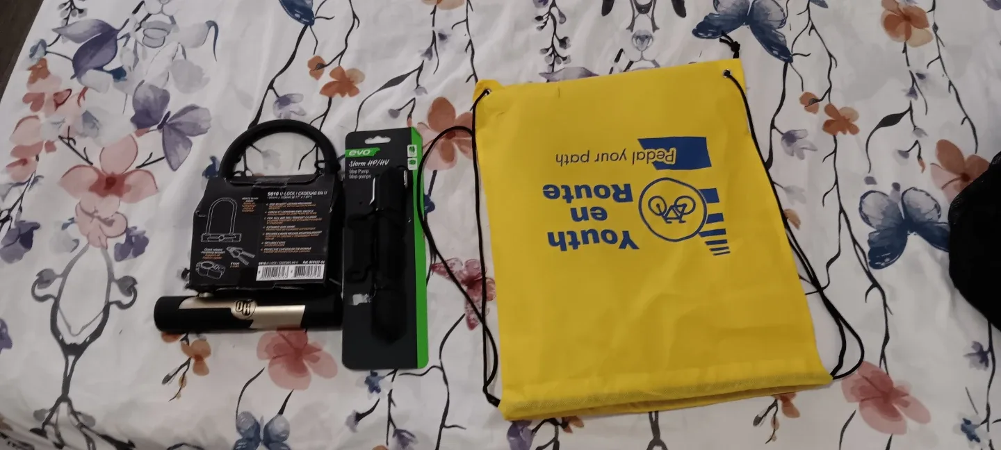 CCM Xtreme Bike, Supercycle Helmet, Evo Lock image indicator(3)