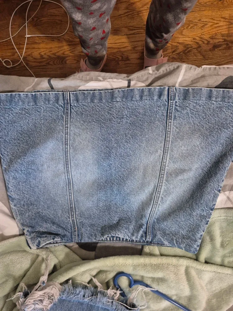 H&M Divided Denim Skirt - Size 4 thumbnail