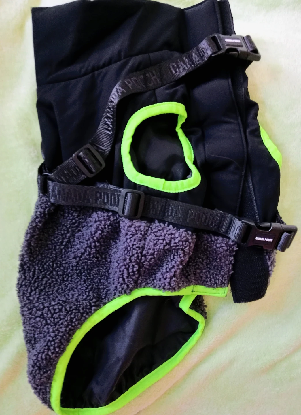 Canada Pooch Harness Jacket - Size 14 - photo 3