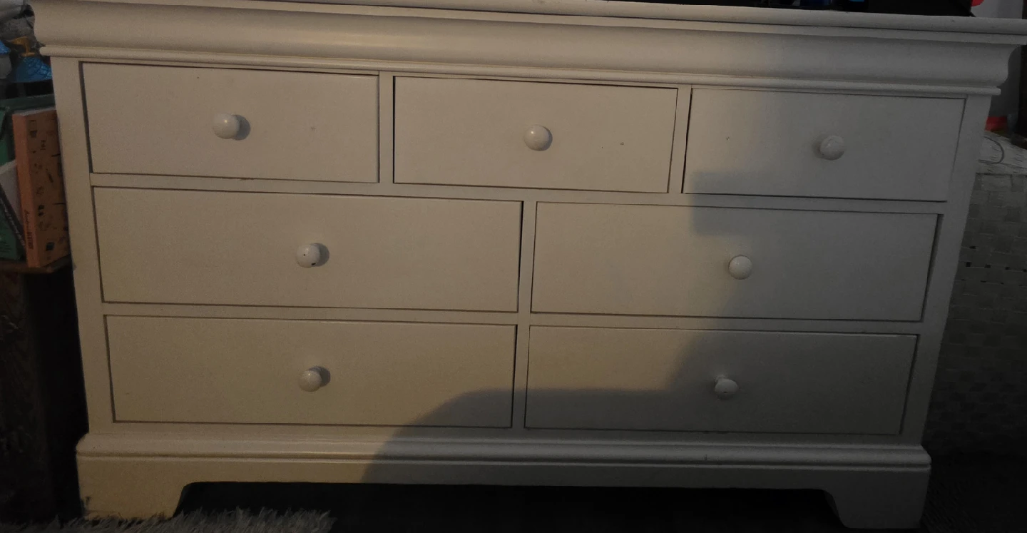 White 7-Drawer Dresser
