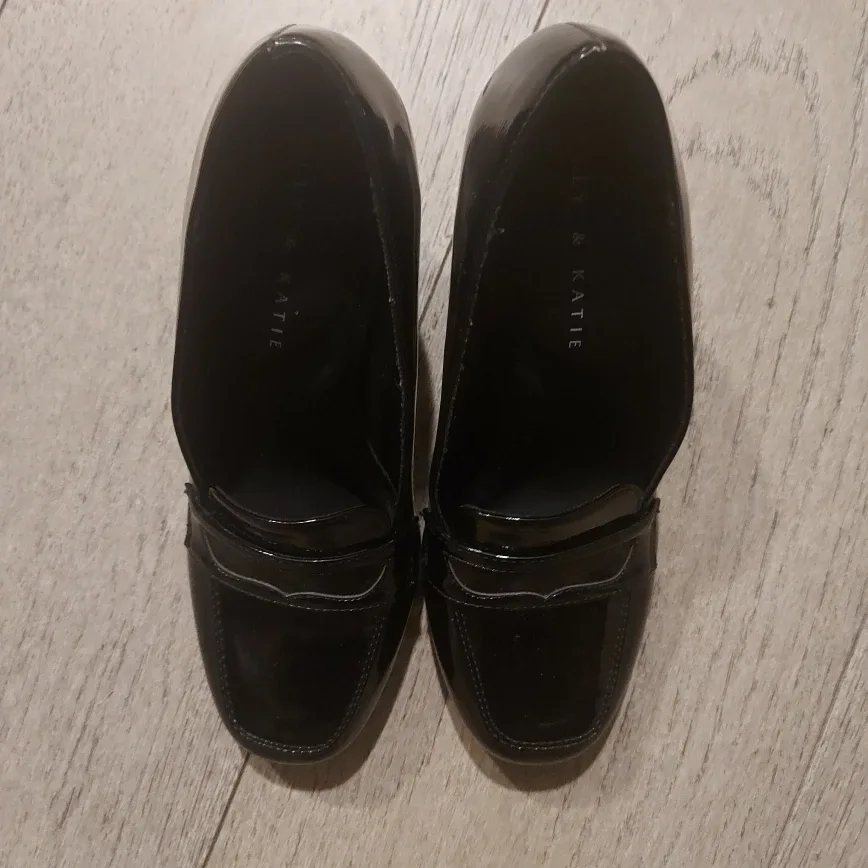 Kelly & Katie Black Patent Leather Loafer Heels image indicator(3)