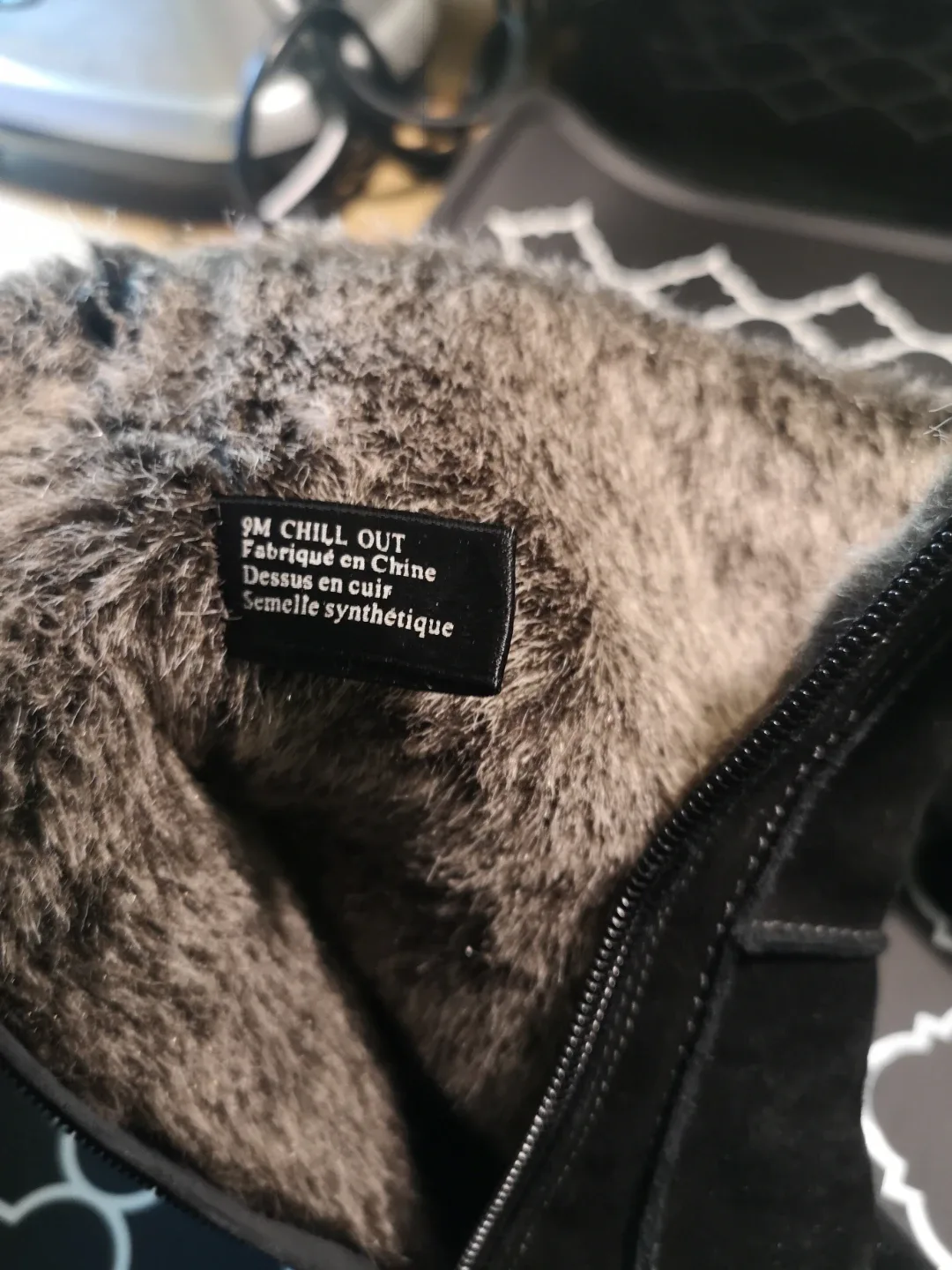 Chill Out Black Winter Boots - Size 9 image indicator(3)