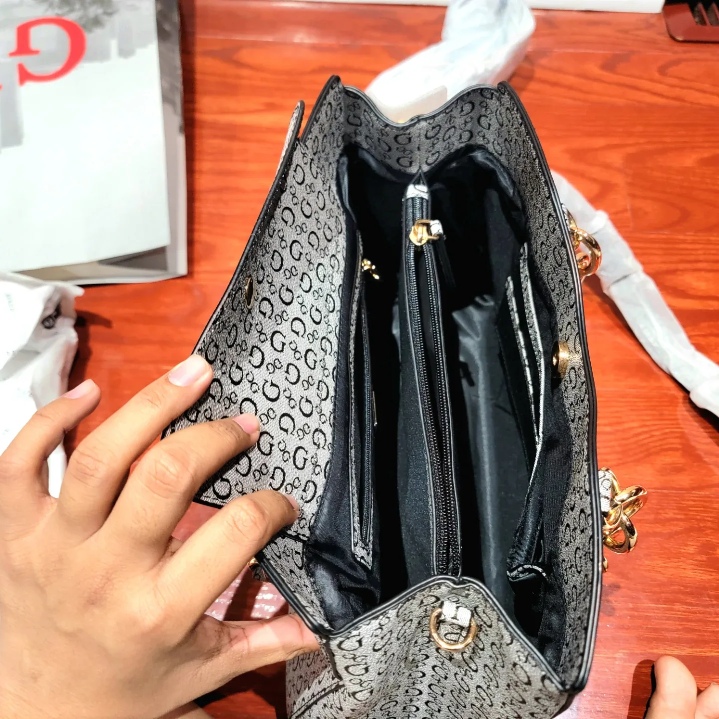 Guess Chiarra Logo Satchel Bag image indicator(6)