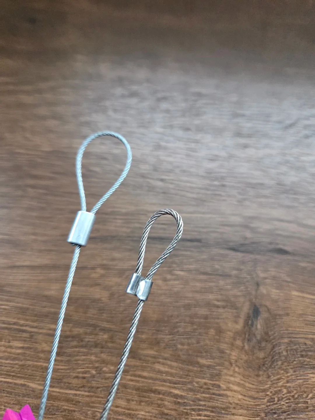 Hanging Cable Wire Strings w/ Clips (3 available) image indicator(5)